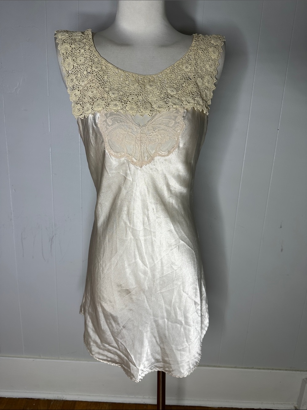 Vintage Art To Wear Artesian Made Bias Pink Nightgown